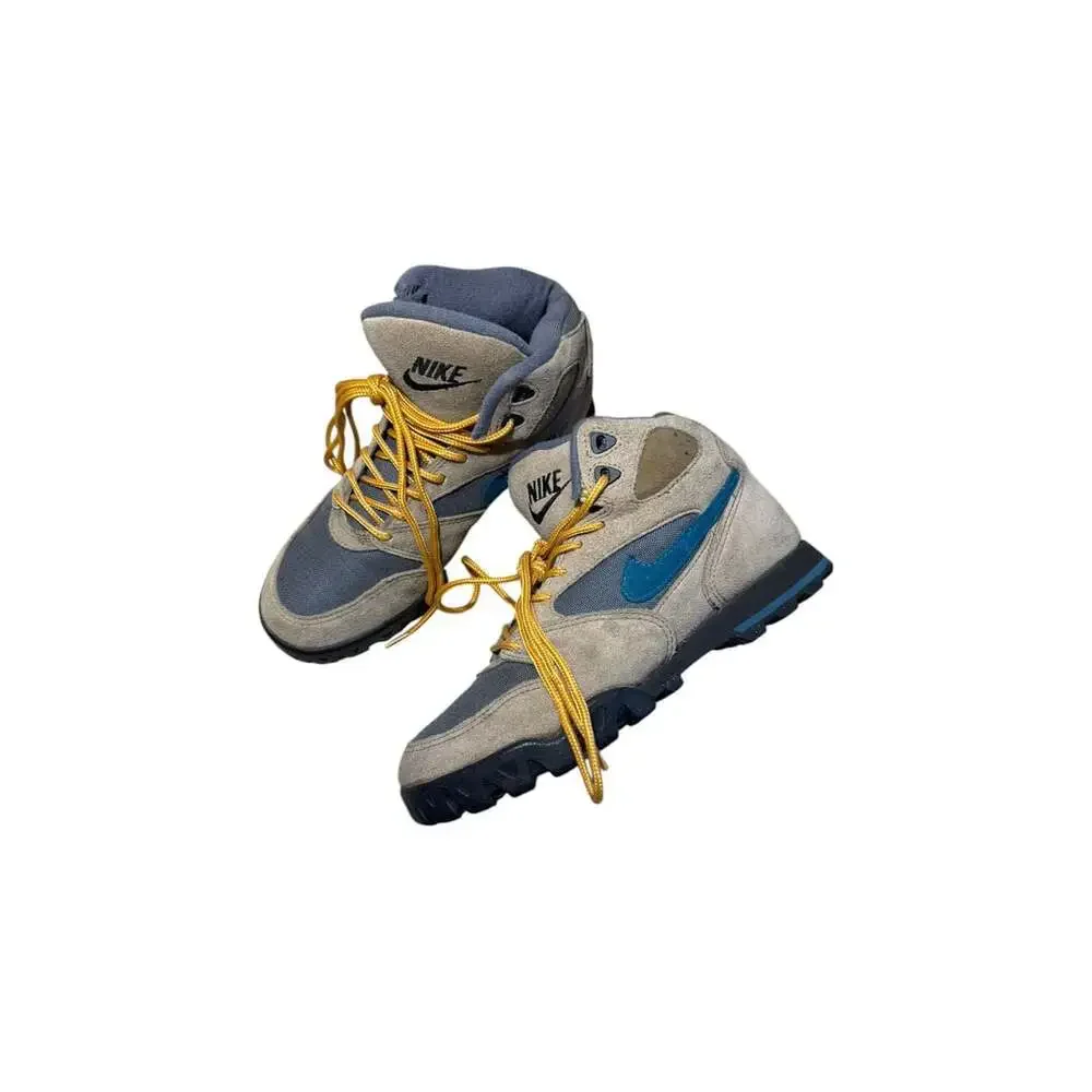 Vintage Nike Caldera Size 7 Taupe Blue ACG Hiking Boots